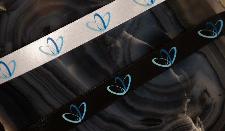 custom logo ribbon, multi color print, pantone matched print on ribbon, logo ribbon, custom ribbon, personalized ribbon, ribbon with multi color print, full color printed ribbon (2)